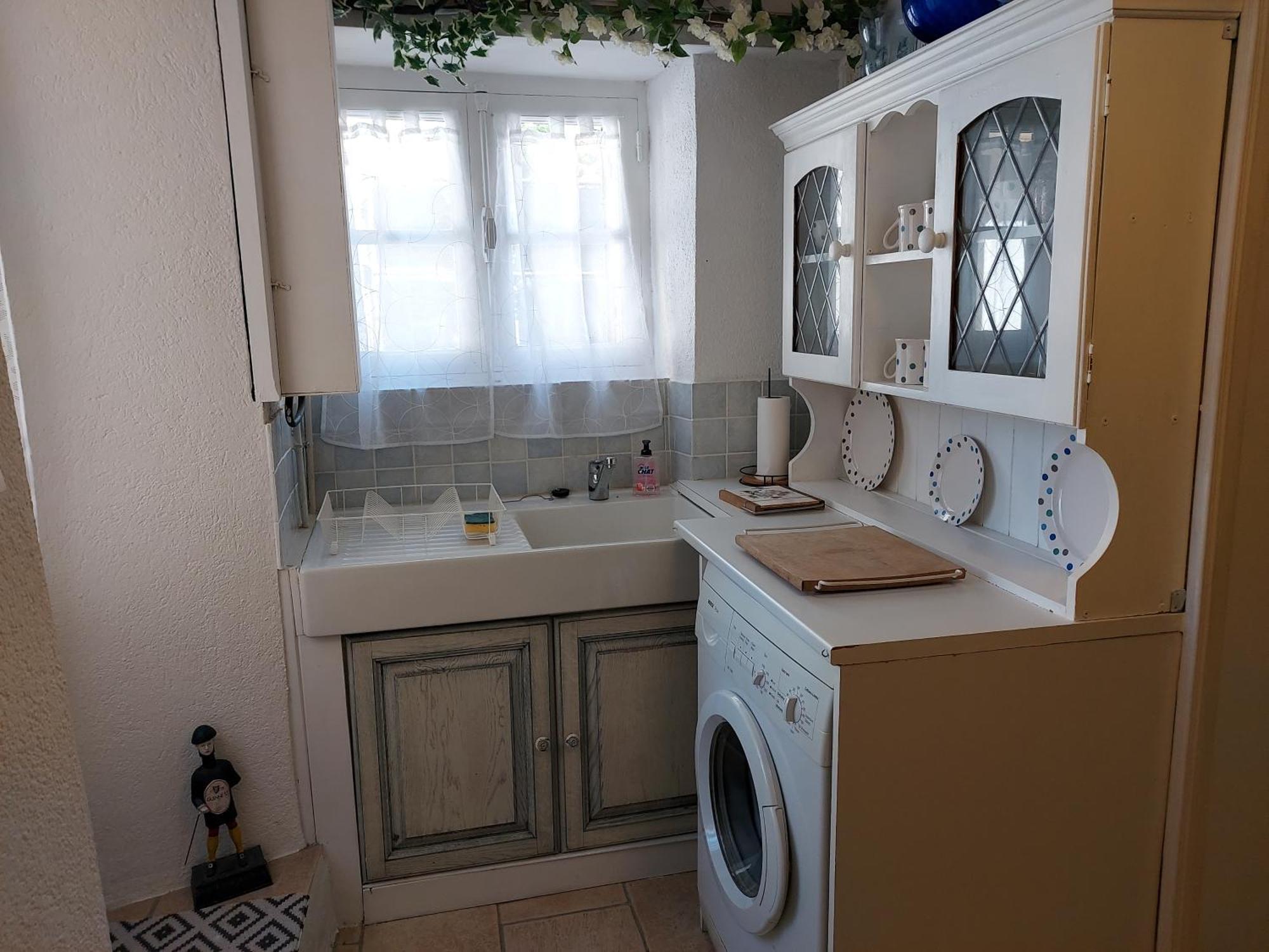 Charming Two Bedroom Gite With Beautiful Gardens Confolens Exterior photo
